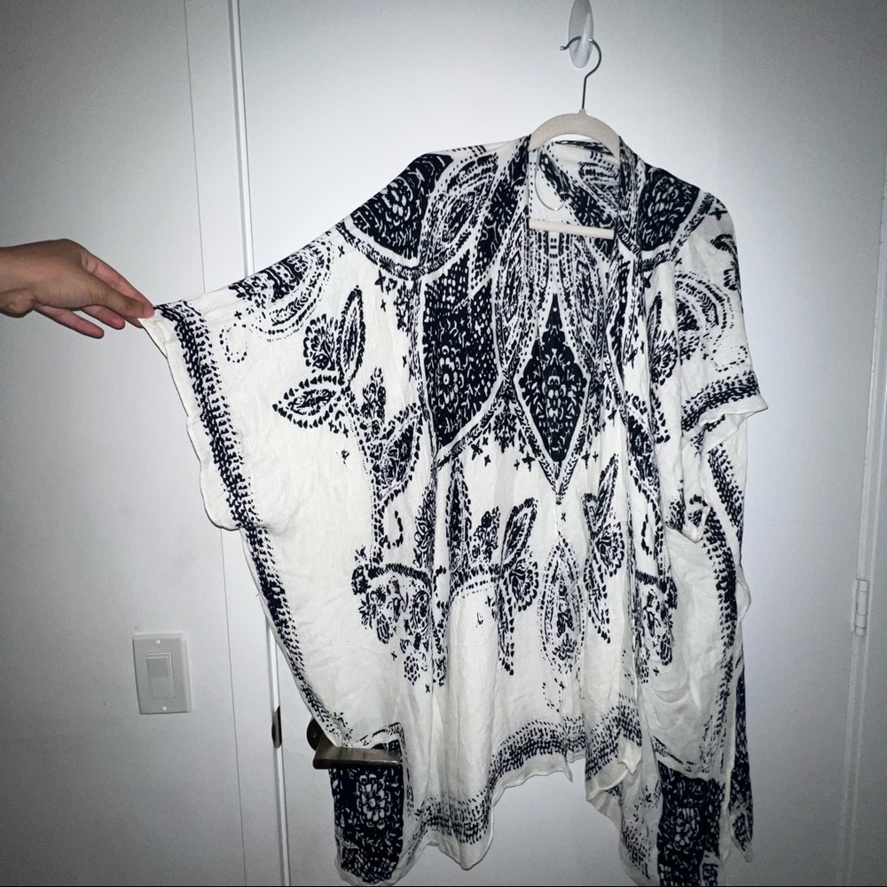 Cape one size fits all